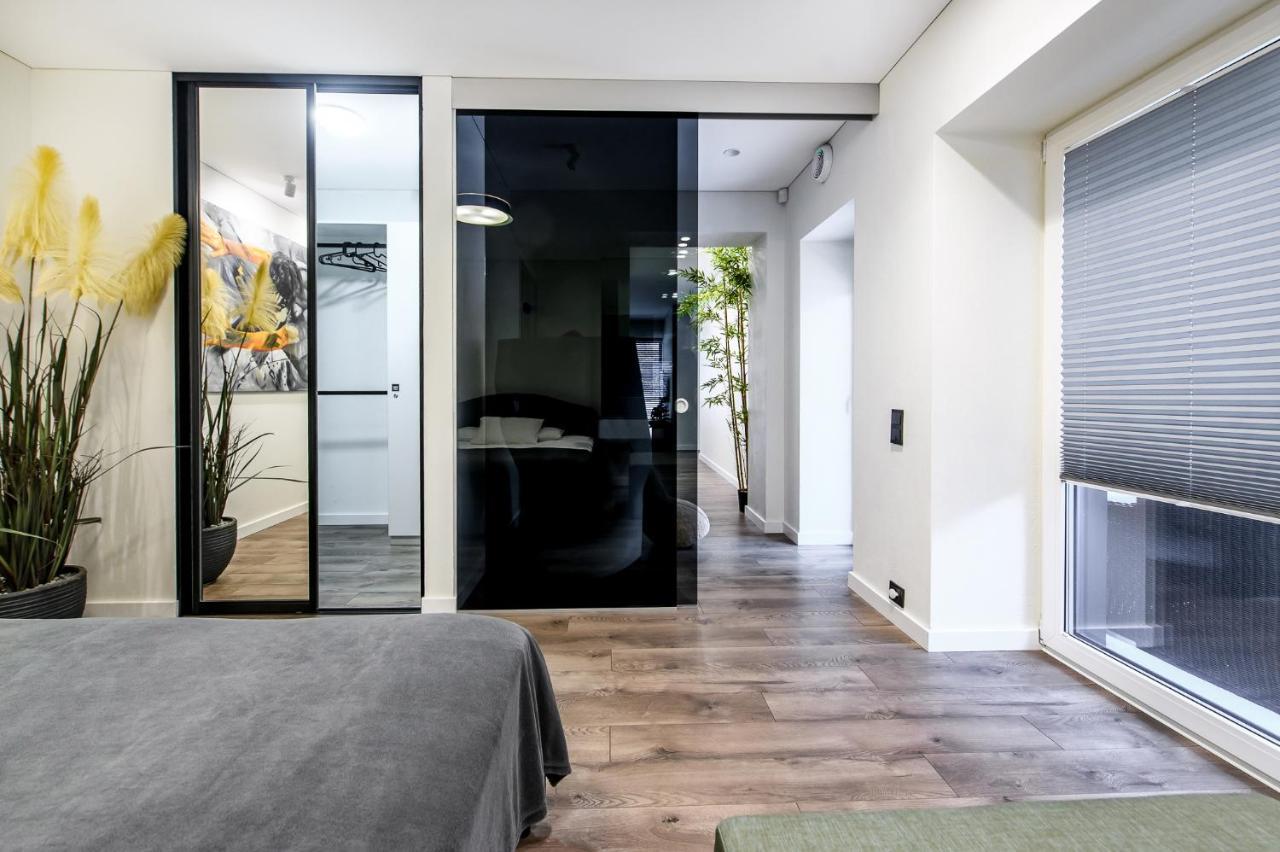 Apartamento Botanical Garden Loft Kaunas Exterior foto